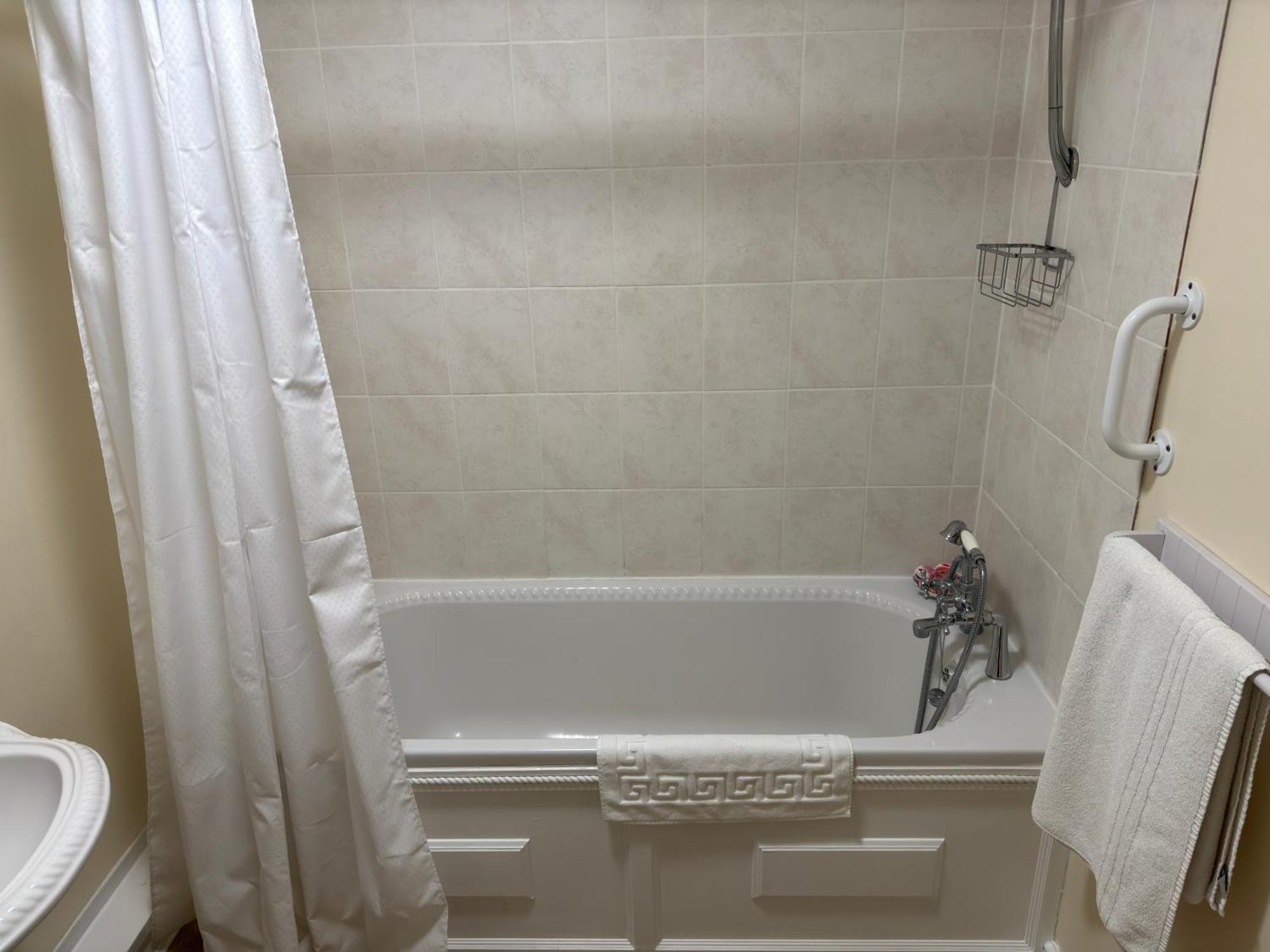 Bed and Breakfast The George At Donyatt Ilminster Esterno foto